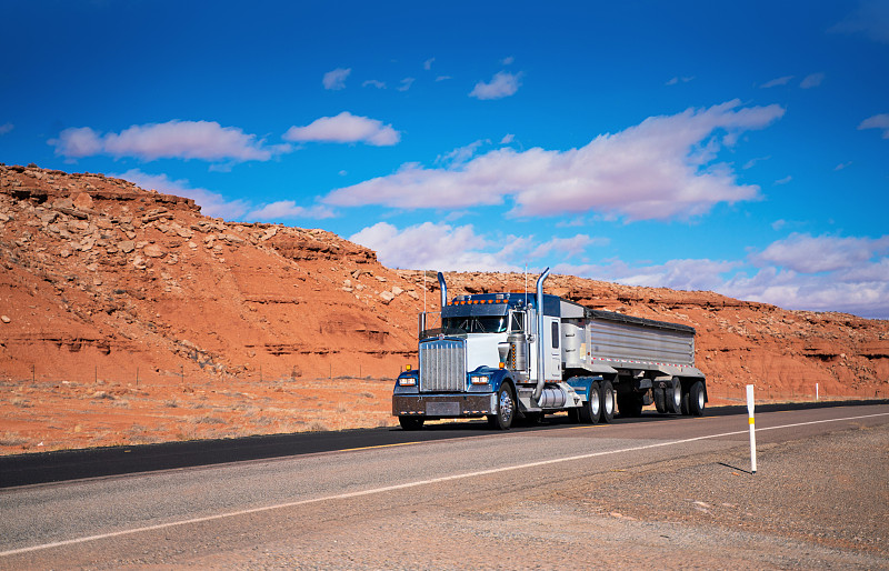 蘇州市運(yùn)達(dá)東盟海外出進(jìn)口貿(mào)易運(yùn)輸解說