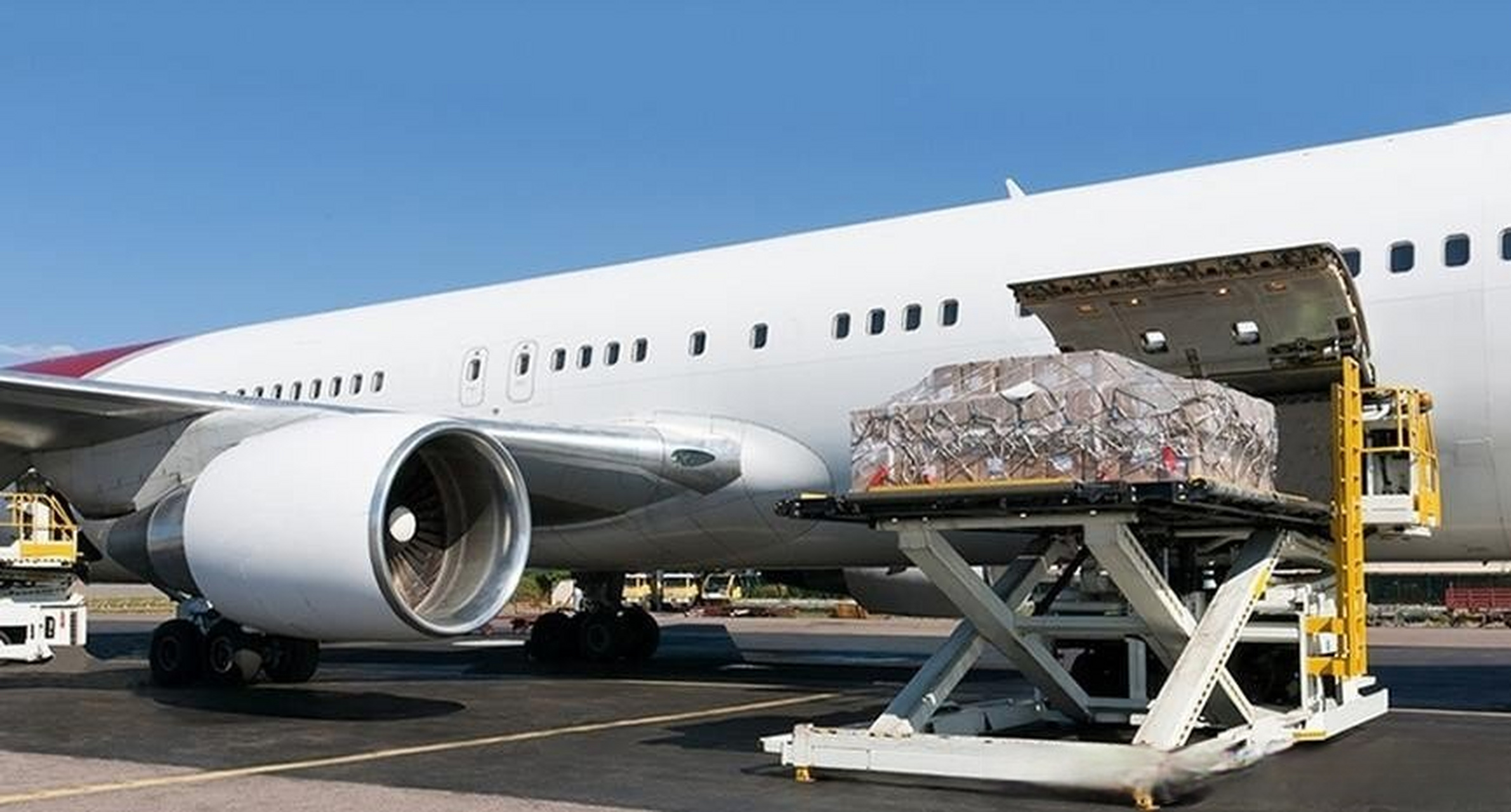 濱州市到韓國(guó)速遞人員合伙