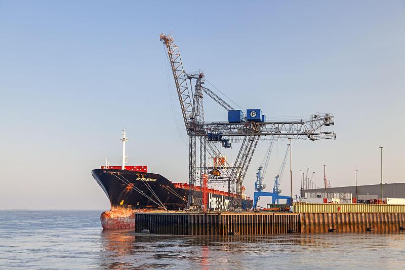 金華市至挪威——摩城國際貨運公司合作