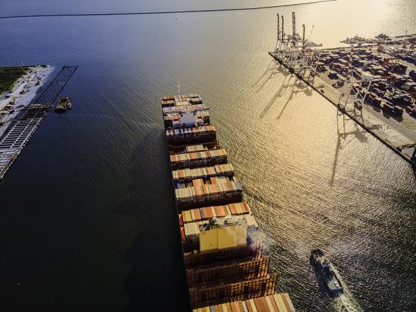 深圳市至意大利——錫拉庫薩物流公司合作