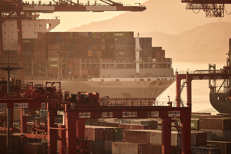 臨沂市到韓國(guó)境外貨運(yùn)公司合作