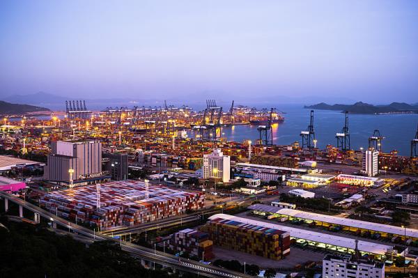 郴州市至意大利——安科納快速公司合伙