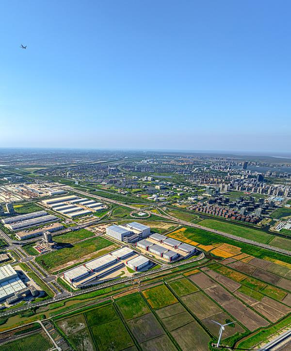 貨品木制飾品經(jīng)金華市采用海運(yùn)配送至丹麥—