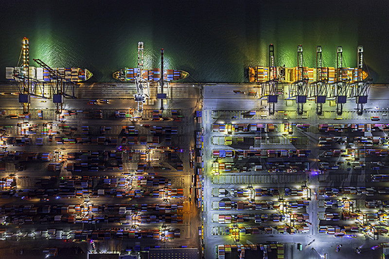 商品頻譜分析儀從上海市選用空運(yùn)物流配送到達(dá)中非——多芒格雷