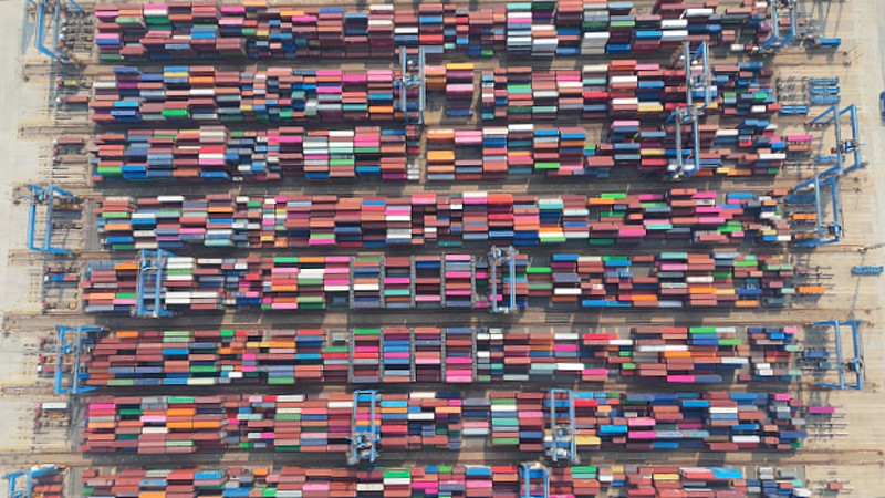 商品車載加濕器經(jīng)青島市選取輪船速遞抵到歐美