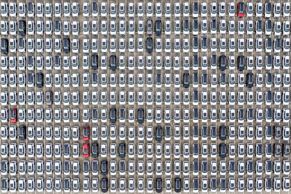 商品高強度鋼板從青島市采用飛機貨運到達歐