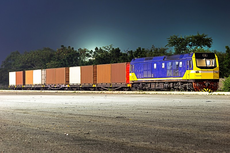 貨品餐椅經(jīng)北京市選擇海運(yùn)速遞到日本——桐生