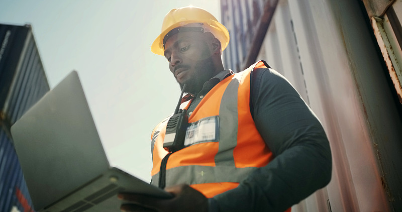 物品潤滑劑經(jīng)蘇州市采取海運貨運到東盟