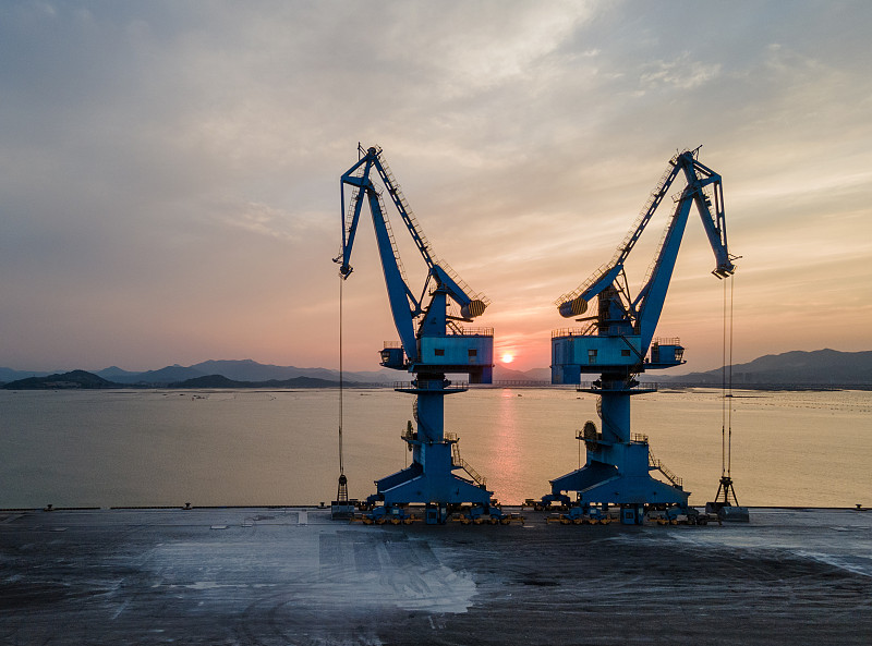 貨品晾衣架/晾衣繩從廣州市采取海運(yùn)快遞到阿爾及利亞——祖比斯克拉