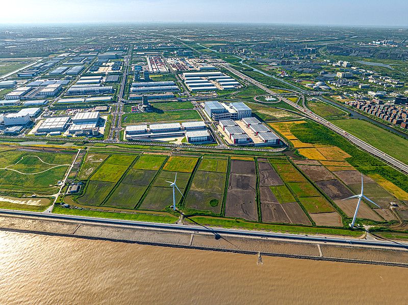 商品木制廚具經(jīng)深圳市選用輪船快遞至塞拉利昂——洛科港 商品木制廚具經(jīng)深圳市選用輪船快遞至塞拉利昂——洛科港