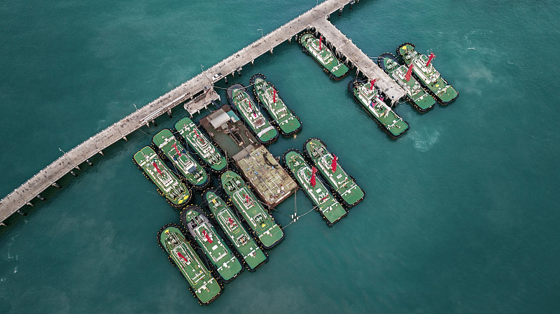 商品音響壓縮器經(jīng)大連市使用海運配送到加拿大——蒙克頓