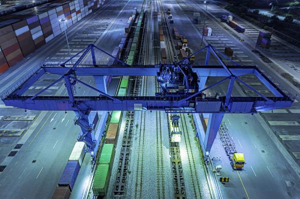 物品垃圾桶從杭州市采用空運速遞到達日本