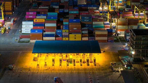 貨品按摩器從贛州市采用飛機(jī)速遞至歐盟