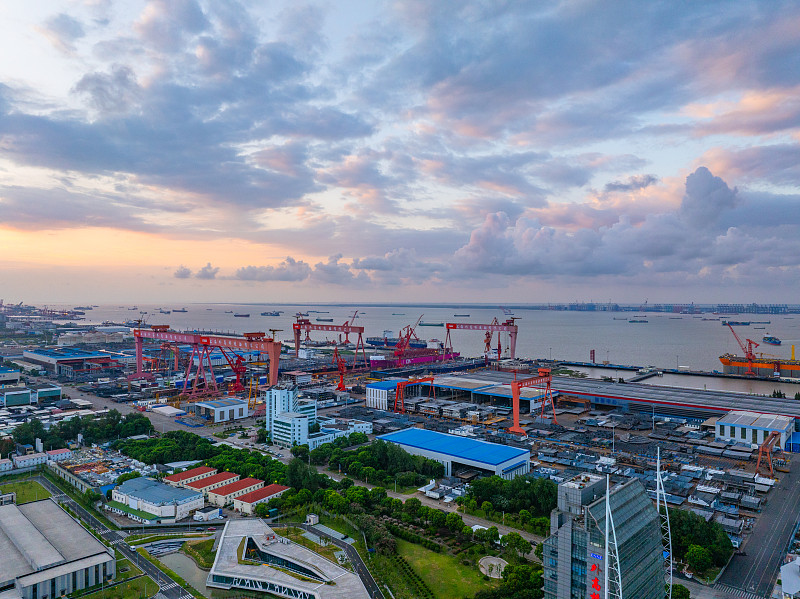 物品白楊木經北京市采用輪船貨代至幾內亞——馬林法拉