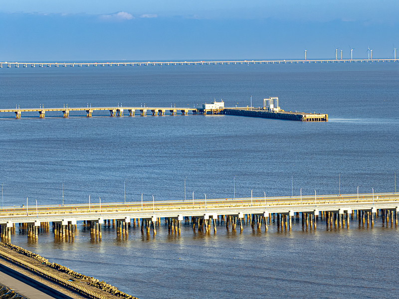 貨品緬茄木從唐山市采用海運(yùn)運(yùn)送至印度尼西亞——巴東 貨品緬茄木從唐山市采用海運(yùn)運(yùn)送至印度尼西亞——巴東