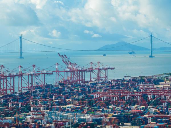 商品消防鐵鉤經(jīng)上海市選用輪船運(yùn)送到達(dá)歐盟