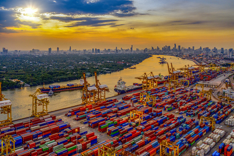 商品眼膜從上海市采取輪船速遞到東盟 商品眼膜從上海市采取輪船速遞到東盟