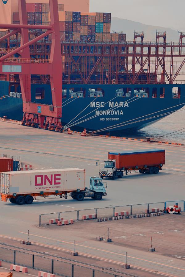 貨品電腦麥克風經(jīng)南京市選擇輪船配送到土耳