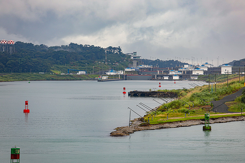商品木制餐具（餐具盒、筷子架）從萍鄉(xiāng)市選擇海運快遞抵到歐州