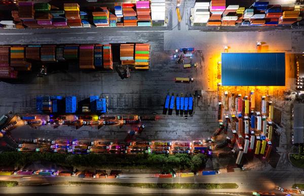 商品汽車(chē)電子類(lèi)經(jīng)泰州市選擇海運(yùn)運(yùn)送到歐州