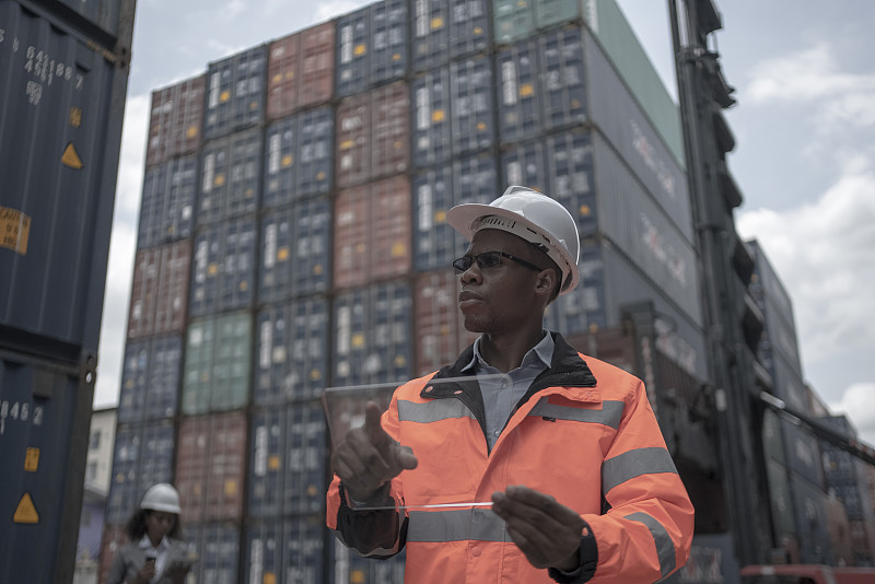 商品千斤頂及起升設備從深圳市采納輪船物流配送至日本 商品千斤頂及起升設備從深圳市采納輪船物流配送至日本