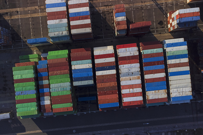 貨品木制煙盒從廣州市選取輪船運(yùn)送抵到阿拉伯聯(lián)合酋長(zhǎng)國(guó)——布哈薩 貨品木制煙盒從廣州市選取輪船運(yùn)送抵到阿拉伯聯(lián)合酋長(zhǎng)國(guó)——布哈薩