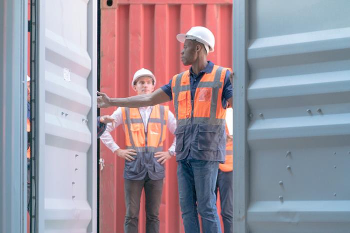 東莞市速泰物流有限公司有關(guān)資料 東莞市速泰物流有限公司有關(guān)資料