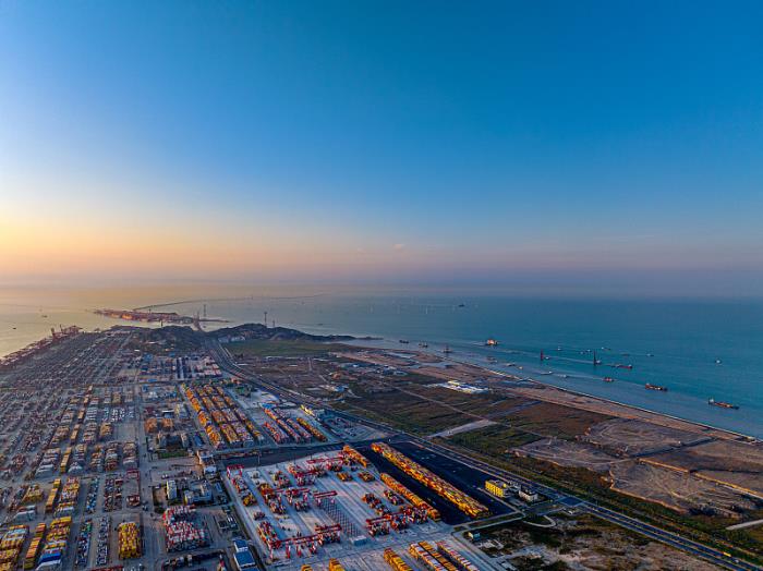 深圳市易誠(chéng)達(dá)國(guó)際物流有限公司 深圳市易誠(chéng)達(dá)國(guó)際物流有限公司