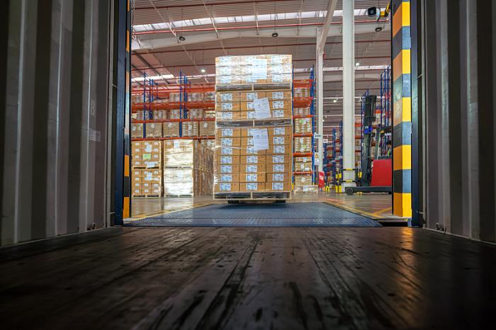 深圳市威華順物流有限公司 深圳市威華順物流有限公司