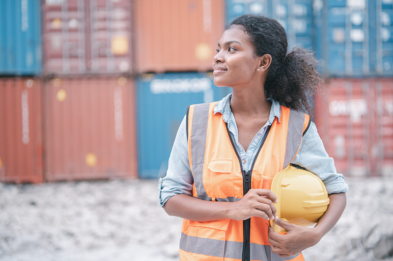 國際快遞帶你超越傳統，開啟全球無限商機