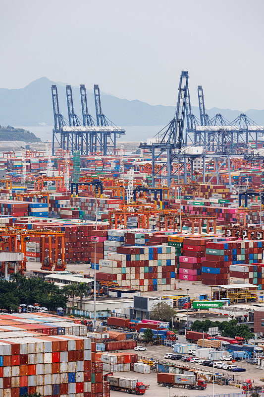 “煙臺—中東”件雜貨航線開通 開辟出海新通道 “煙臺—中東”件雜貨航線開通 開辟出海新通道