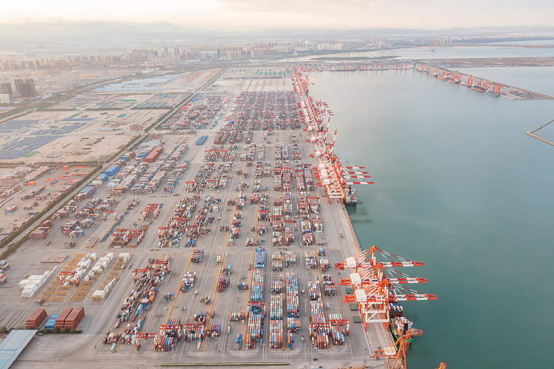 阿拉山口口岸通行中歐班列首次突破6000列 阿拉山口口岸通行中歐班列首次突破6000列