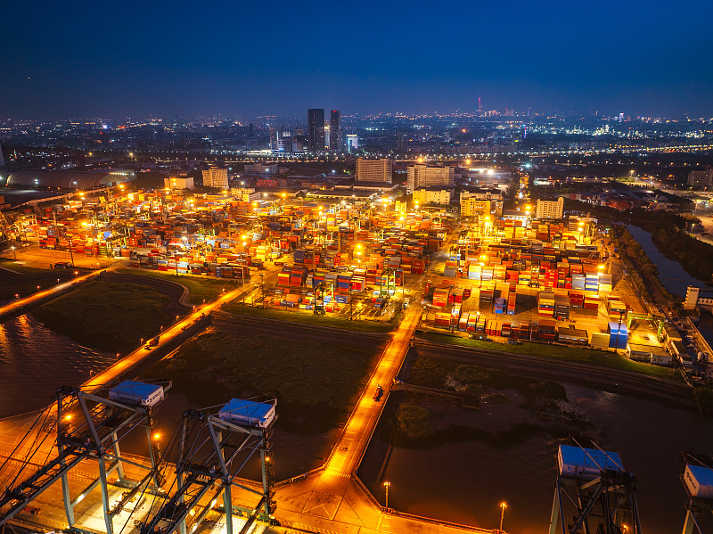 寄快遞到歐洲只需5天！啥都能寄，丟件包賠！