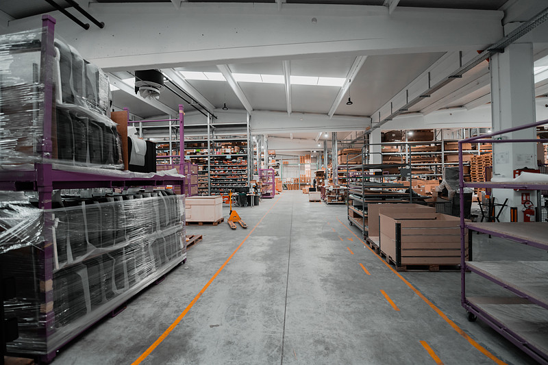 寄國際快遞，怎么辨別靠譜的轉(zhuǎn)運公司？