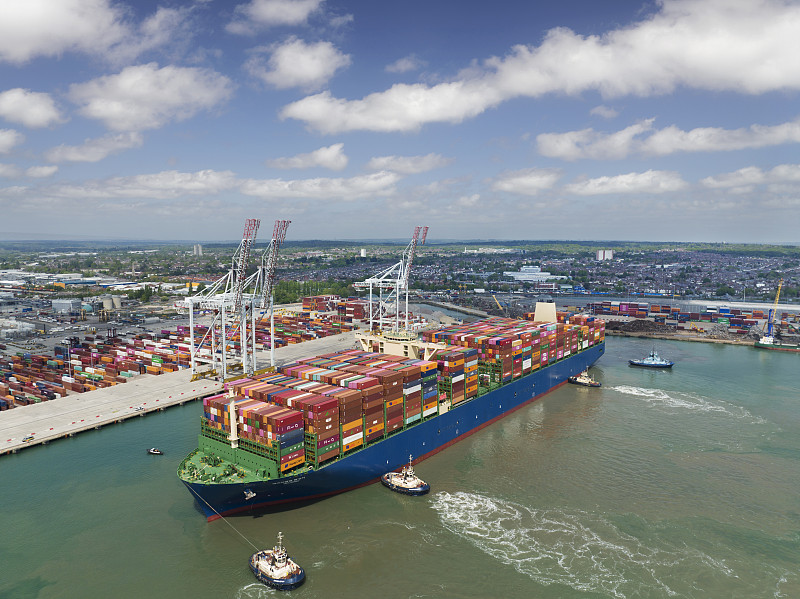 國際快遞郵寄包裹到國外清關(guān)需要多久？