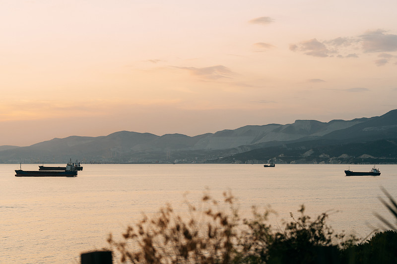 關(guān)于UPS的業(yè)務(wù)介紹 關(guān)于UPS的業(yè)務(wù)介紹