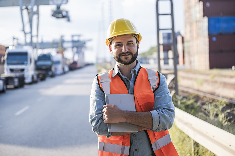 外貿(mào)單據(jù)制作注意要點 外貿(mào)單據(jù)制作注意要點
