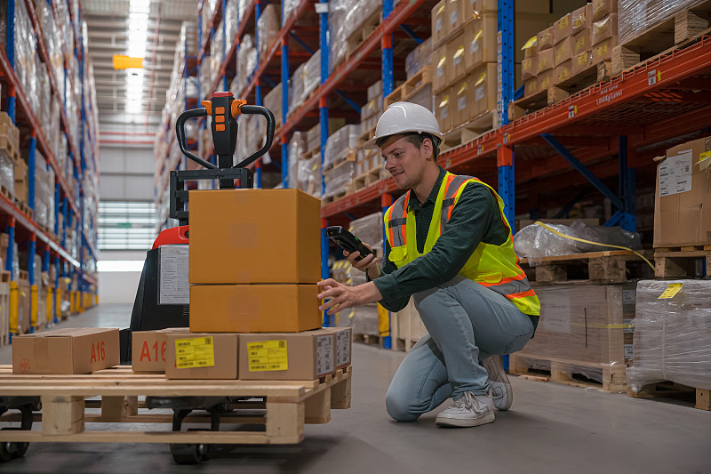 [外貿(mào)術(shù)語]FOB,CIF,C&amp;amp;F,CFR分別是什么意思,區(qū)別在哪_外貿(mào)術(shù)語_外貿(mào)知識(shí)網(wǎng)