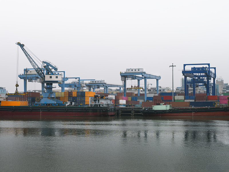 ?[外貿(mào)術(shù)語]fiost條款是什么意思_外貿(mào)術(shù)語_外貿(mào)知識網(wǎng)