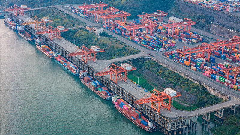 FOB:Free On Board 船上交貨_外貿術語_外貿知識網 FOB:Free On Board 船上交貨_外貿術語_外貿知識網