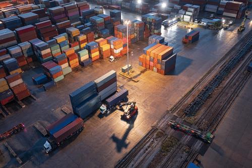 可以快遞往美國寄防護(hù)服嗎