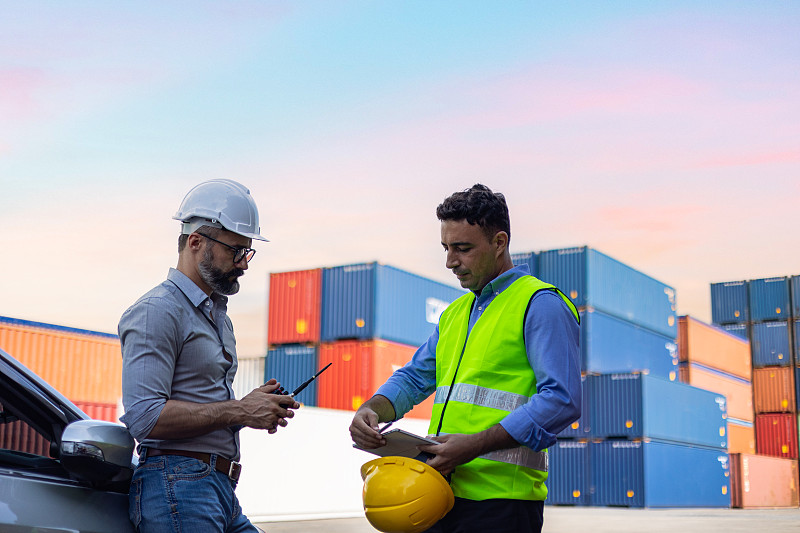 英國(guó)寄快遞到中國(guó)清關(guān)費(fèi)多少？