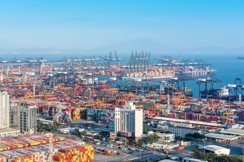 外貿(mào)術(shù)語(yǔ):裝運(yùn)條款