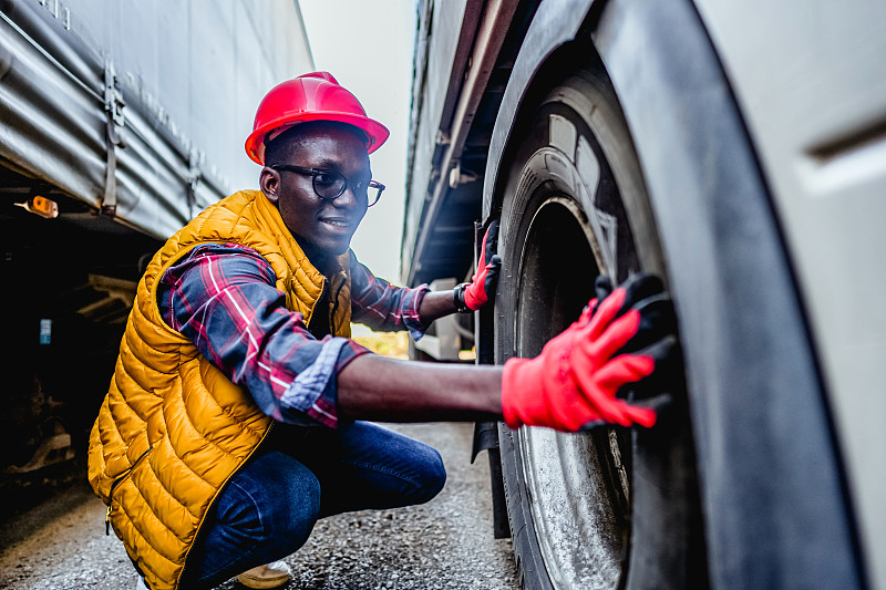 跨境物流費用影響因素及優(yōu)化方法 跨境物流費用影響因素及優(yōu)化方法
