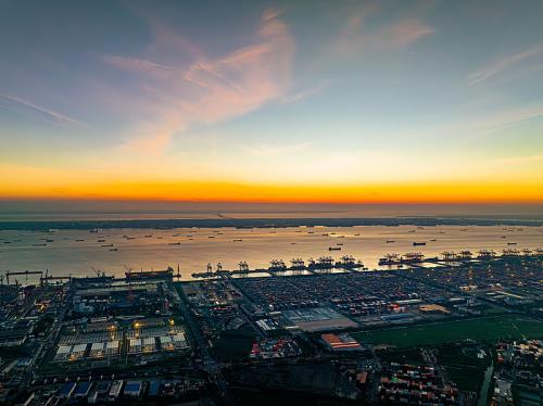 剛做亞馬遜請問發(fā)物流到美國FBA要了解些什