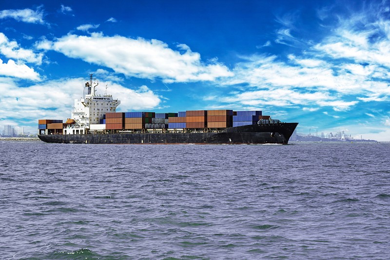 國際空運報關(guān)時需要提供哪些具體的文件和資料？