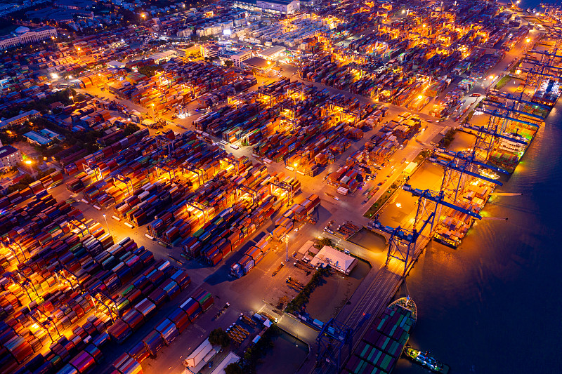 國(guó)際快遞郵費(fèi)價(jià)格表(國(guó)際快遞費(fèi)用價(jià)格表)