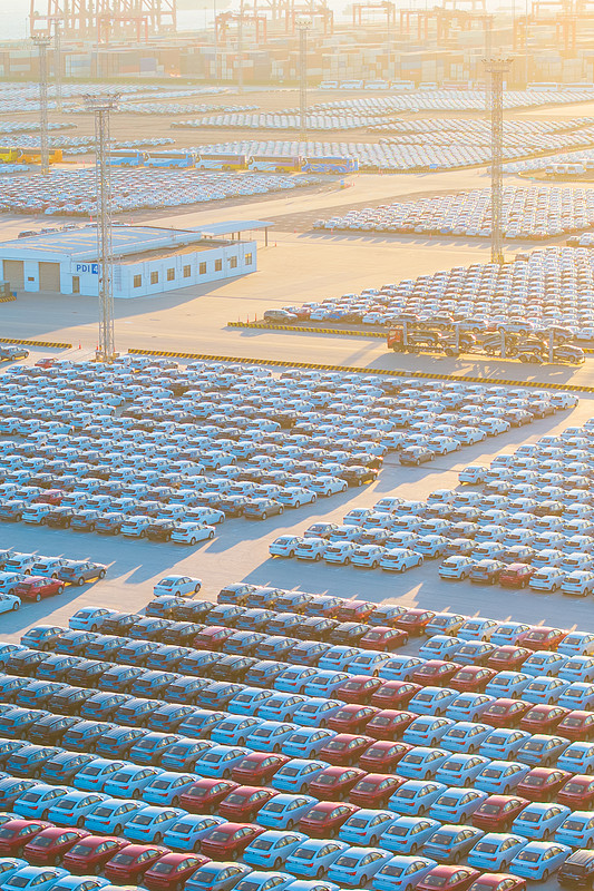 國際快遞和國際小包有什么區(qū)別？哪個更好？