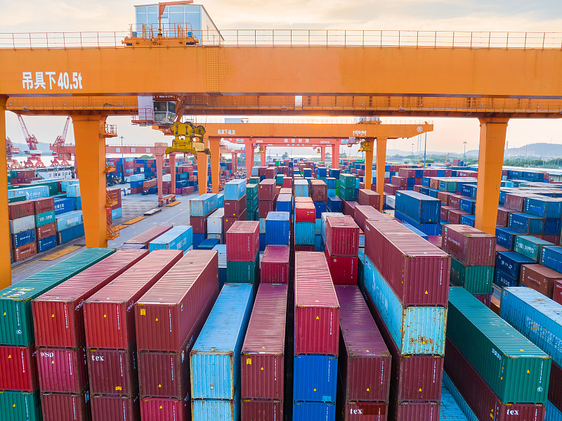 端午假期：全國郵政快遞業攬收快遞包裹超15億件