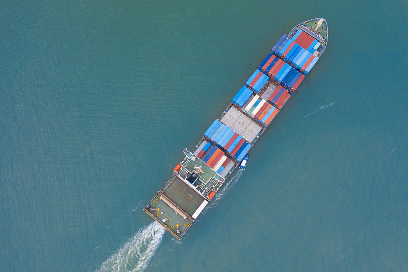 越南胡志明市重拳打假:查獲2.4萬瓶功能性食品和7000罐假奶粉食品國際快遞 越南胡志明市重拳打假:查獲2.4萬瓶功能性食品和7000罐假奶粉食品國際快遞